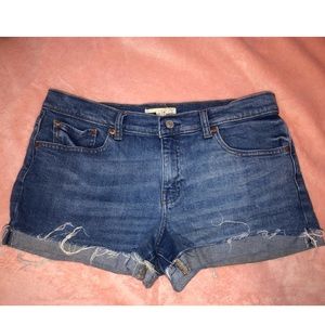 gap women’s shorts, Size 30, 3 inch